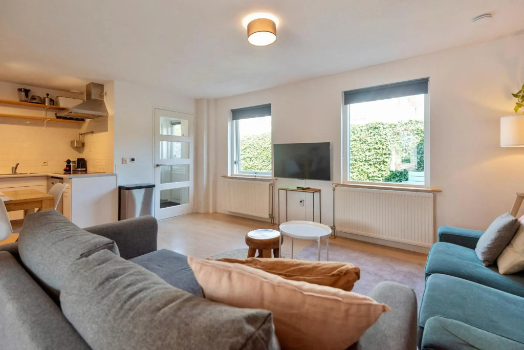 Spacious Family Holiday Home (7p), Free indoor parking