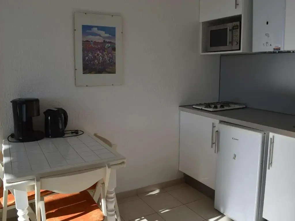 Appartement Port Camargue, 1 pièce, 2 personnes - FR-1-250-26