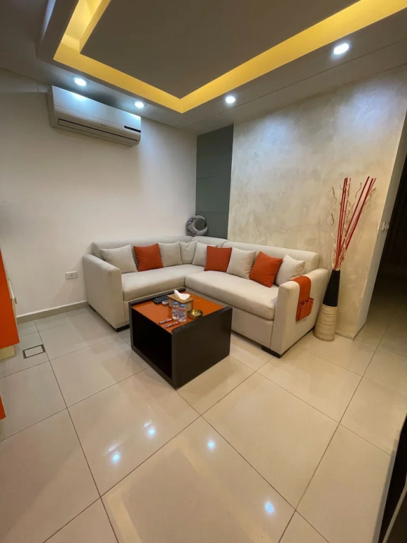 Al-burj Apart at 7th Circle 208