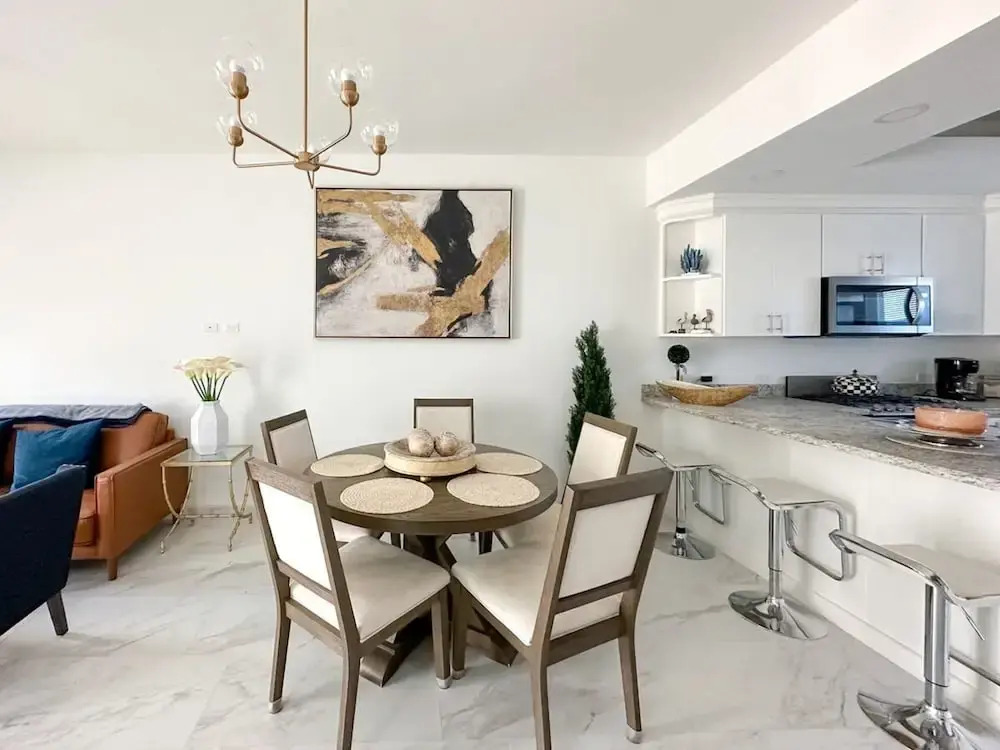 Modern Home in The Exclusivity of Las Conchas