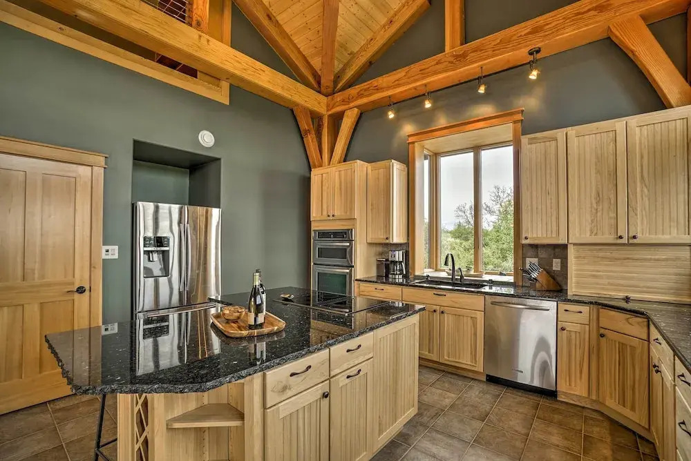 Home w/ Kachemak Bay View - 5 Miles to Downtown!