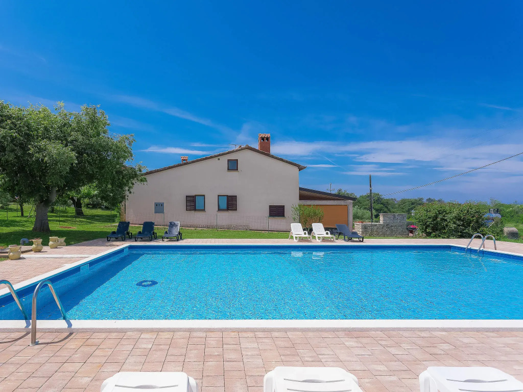 Holiday Home Licia by Interhome