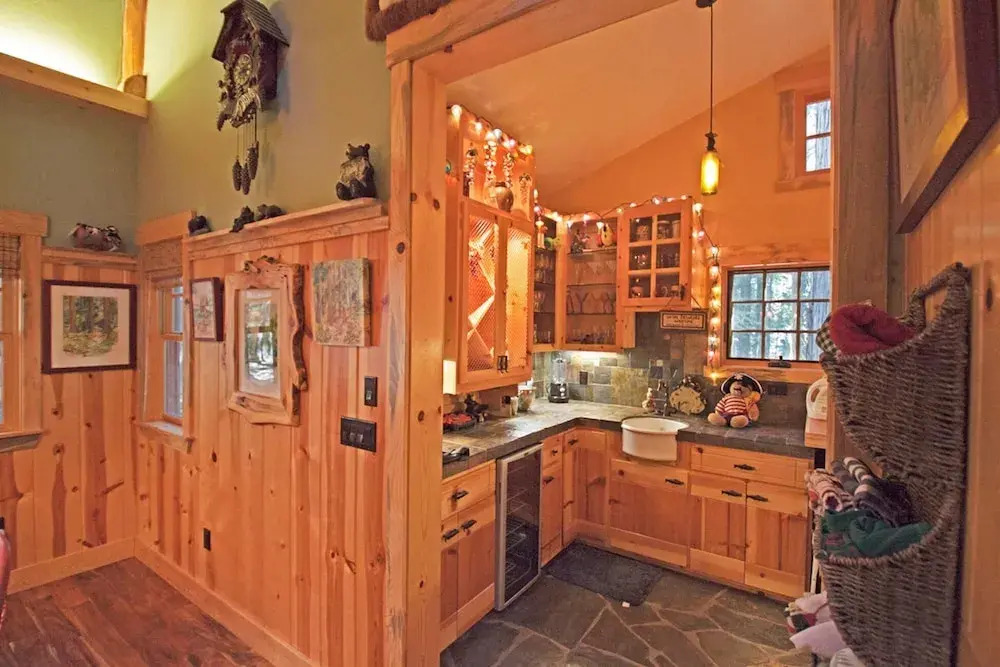 Homewood Hideaway - NEW Construction!!