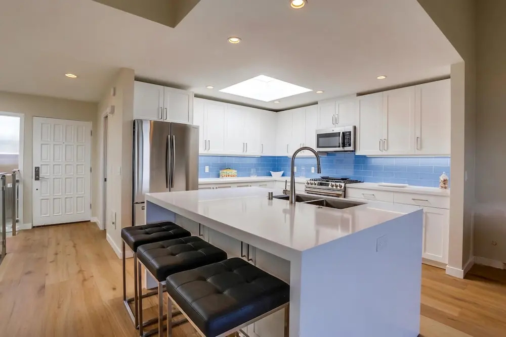 Luxury Ocean View Condo features Direct Access to Beach SBTC331 by RedAwning