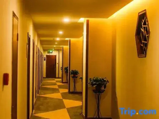 Yuzhou Grand Hotel