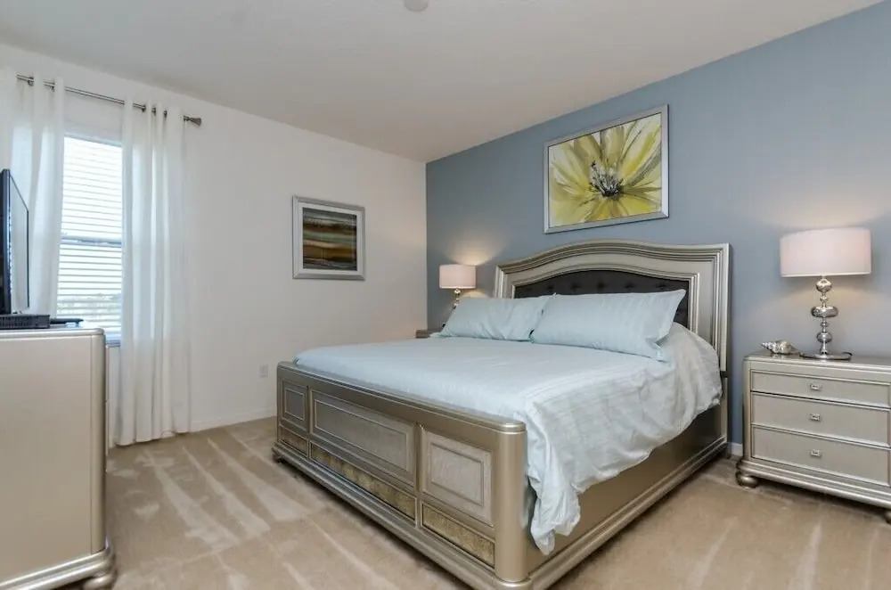 Cool and Modern 9 Bed 7 Ba Villa Pool & Spa 6160boa