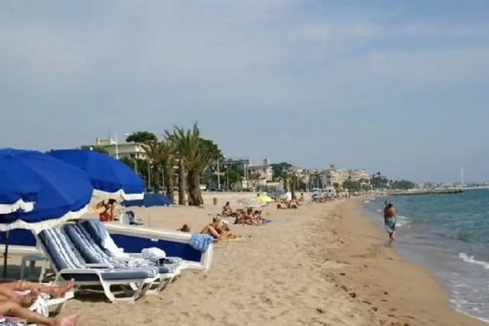 Apartment With one Bedroom in Cannes, With Wonderful sea View, Furnish