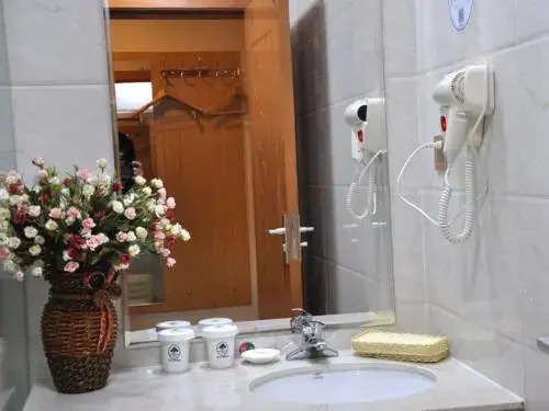 GreenTree Inn Golmud City Southern Suburb Express Hotel