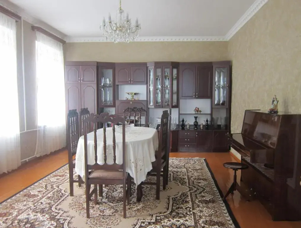 Inezas Guest House