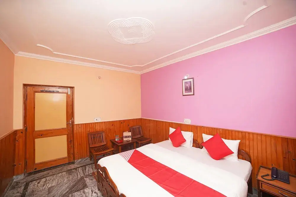 Oyo 37141 Pathik Resort