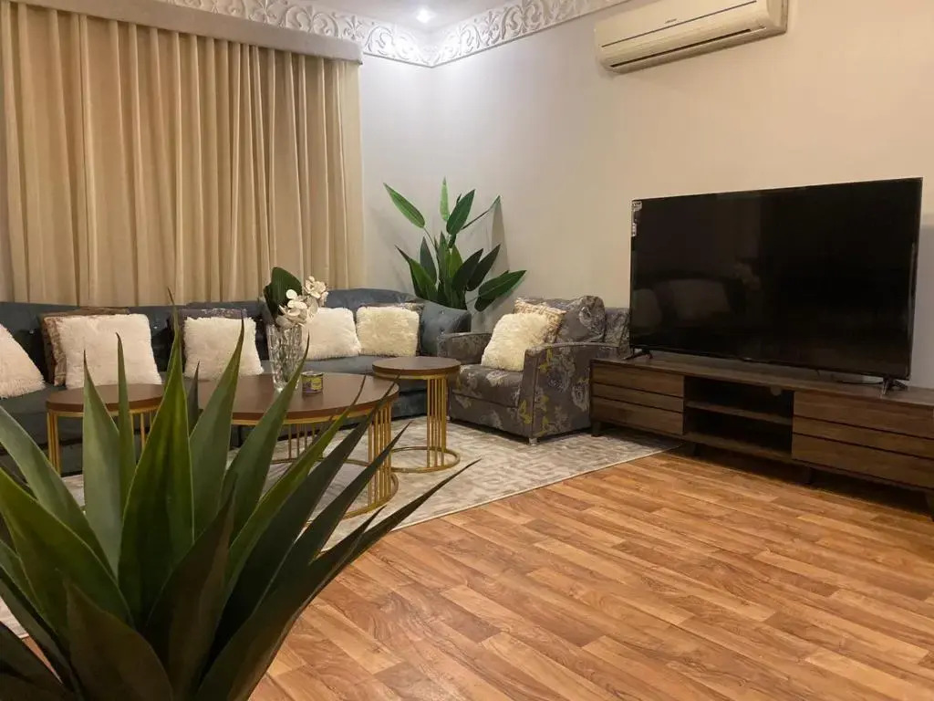 Luxury 3 Bedroom Apartment - Very Spacious