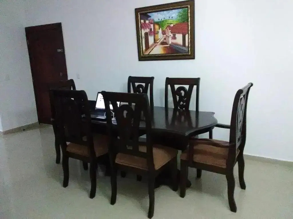 Bright Apartment at Punta Cana Wifi/ac/elect/iron/parking