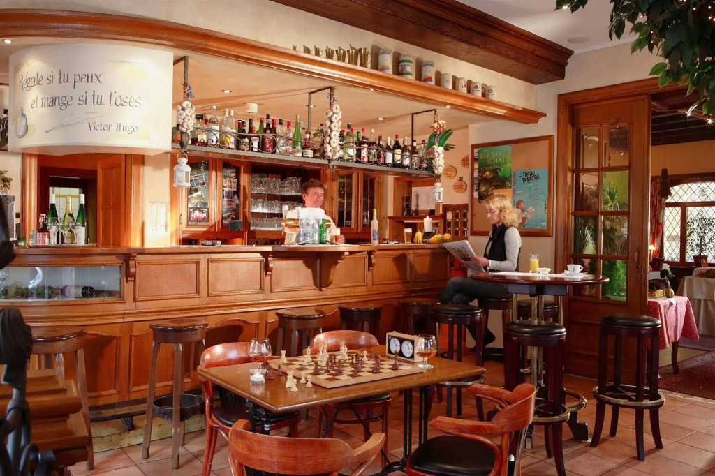 Hôtel - Restaurant " Victor Hugo"