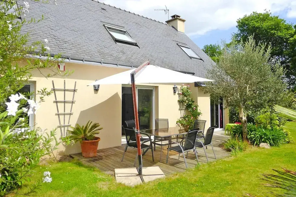 Holiday Home With Garden, Auray