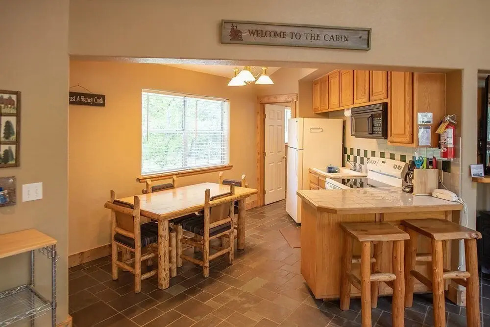 Mt. Antero Chalet at Creekside Chalets - 1 Br Cabin