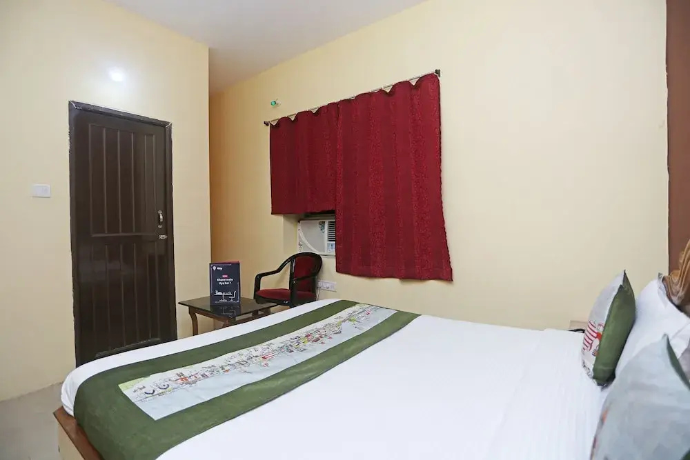 OYO 9246 Paradise Inn