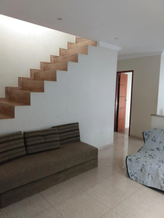 Casa Costa Azul - praça da Baleia