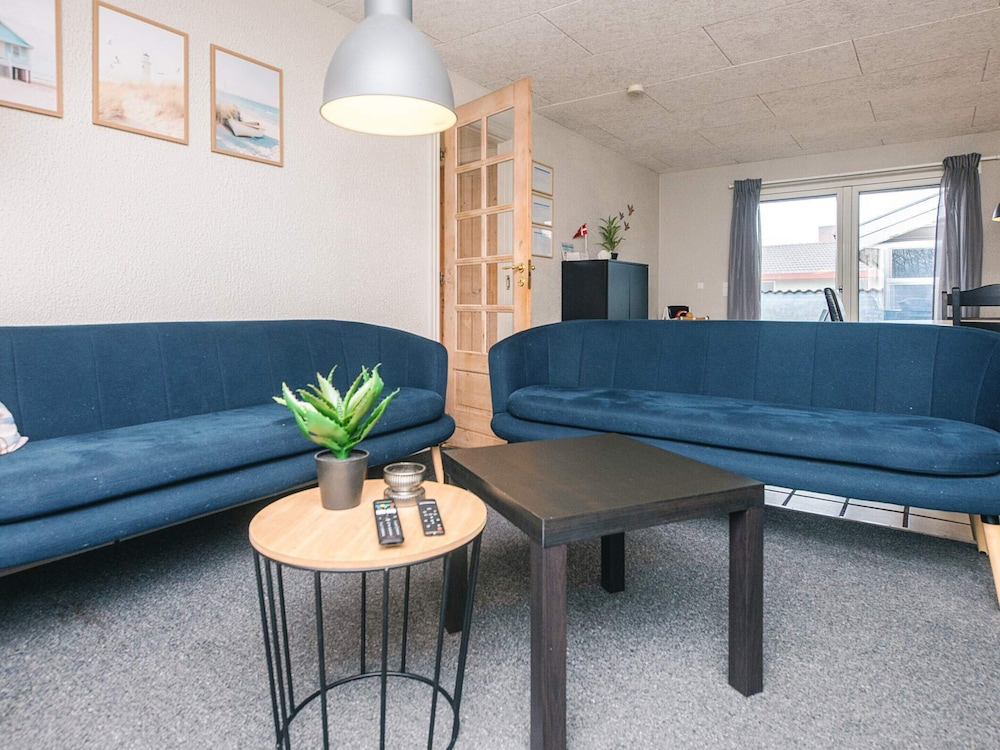 12 Person Holiday Home in Oksbol
