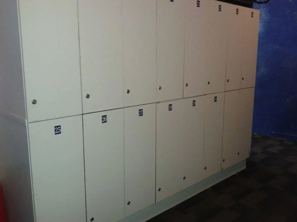 UFO Capsule Hotel