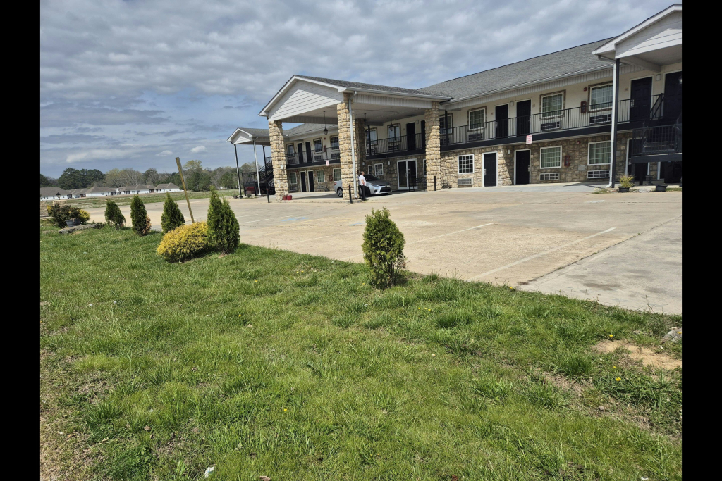General Bragg Inn & Suites Chickamauga