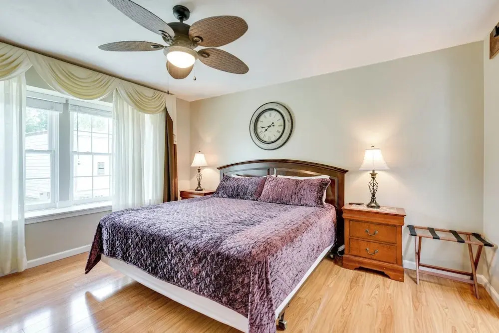 4 Mi to Downtown Panama City: Home w/ Patio!