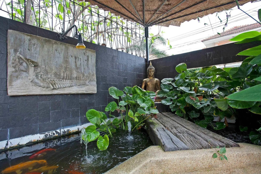 Baan Kinaree