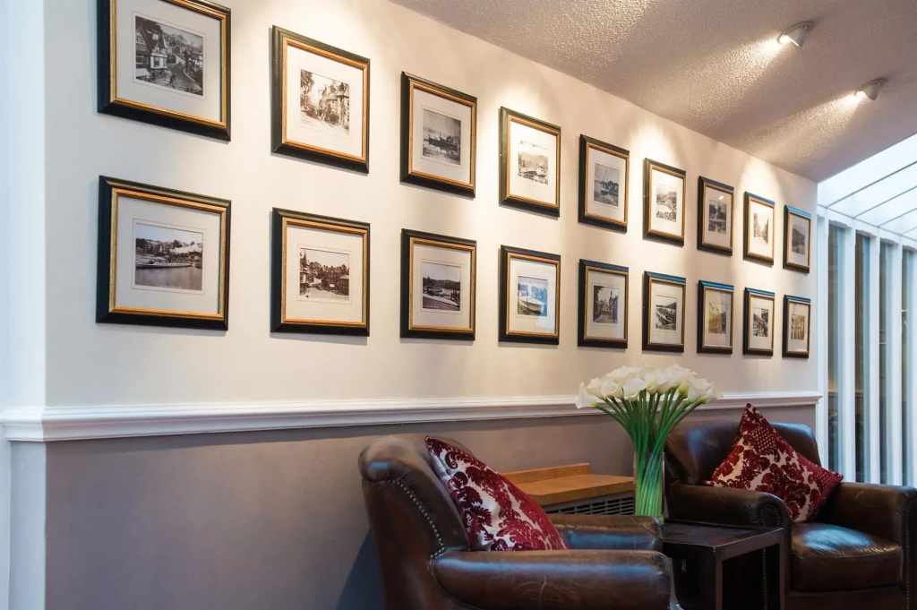 Lakes Hotel & Spa