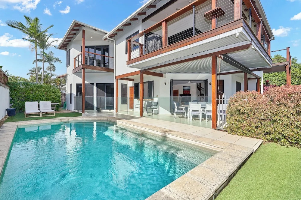 Beachcomber Holiday House