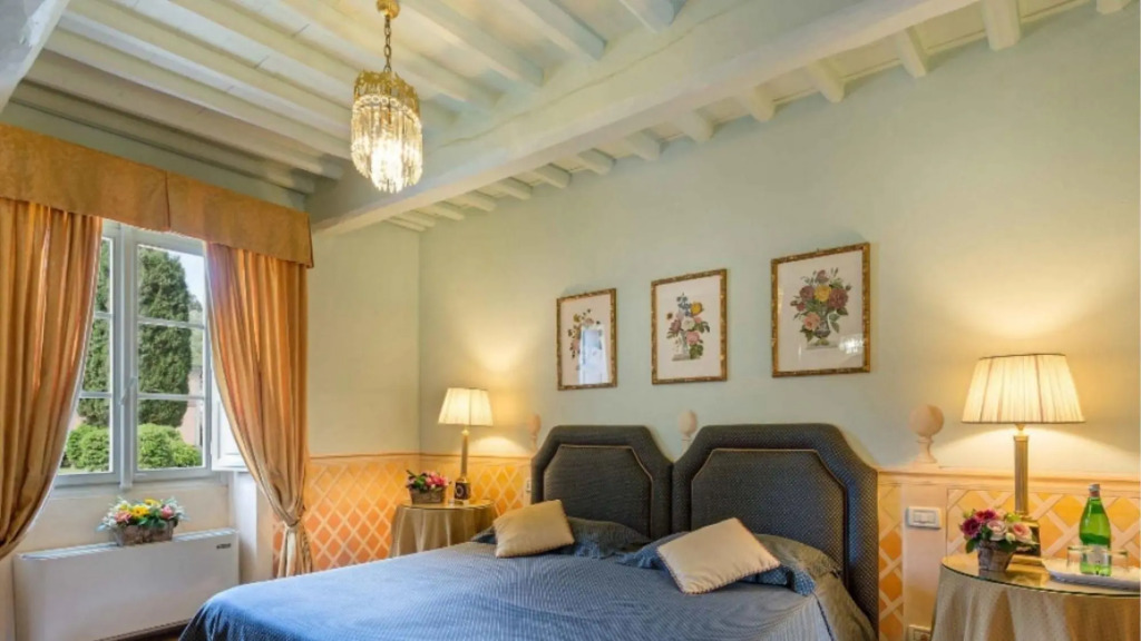 Elegant Tuscan Village Luxury Residence up to 24 Guests-borgo Bernardo