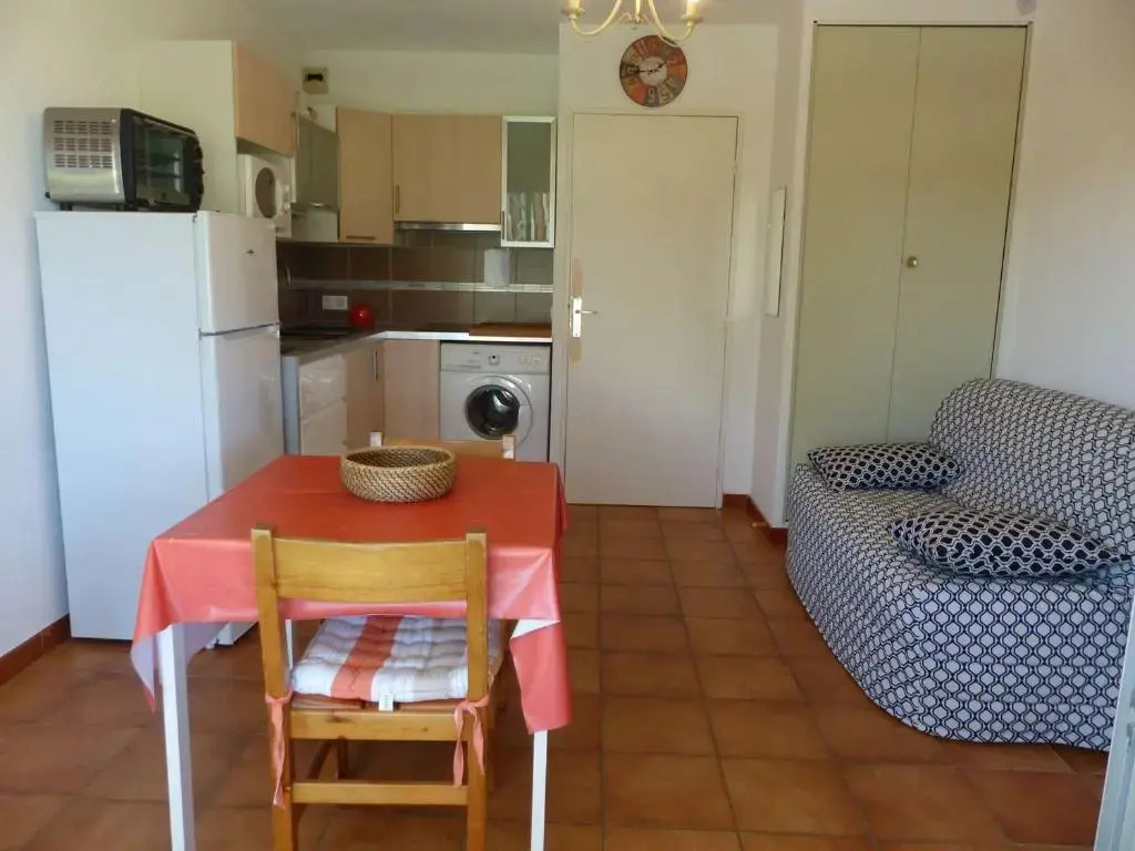 Studio Le Lavandou, 1 pièce, 4 personnes - FR-1-308-130