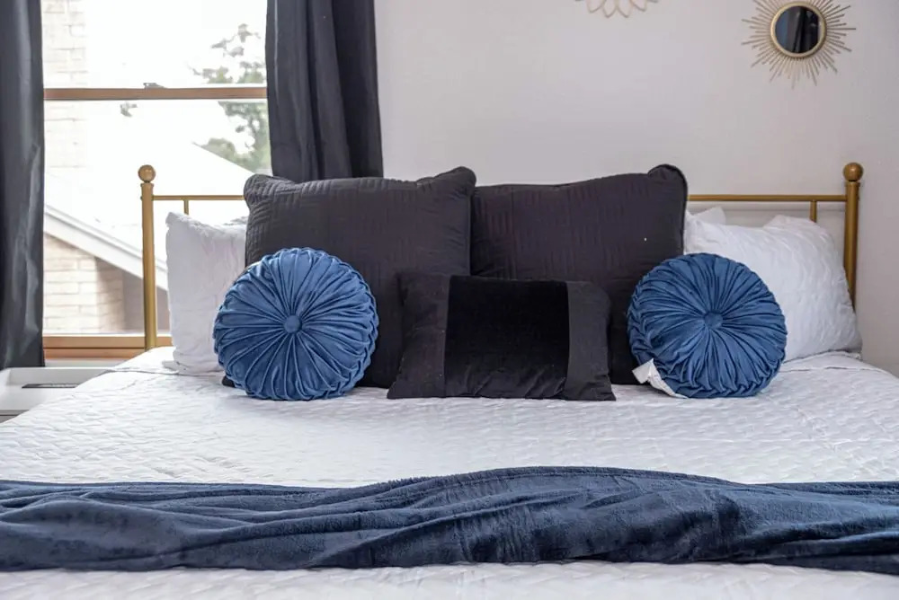 Stylish Stay With Unforgettable Downtown Views