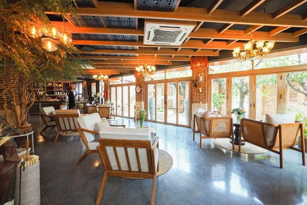 Sanae Oldtown Hotel