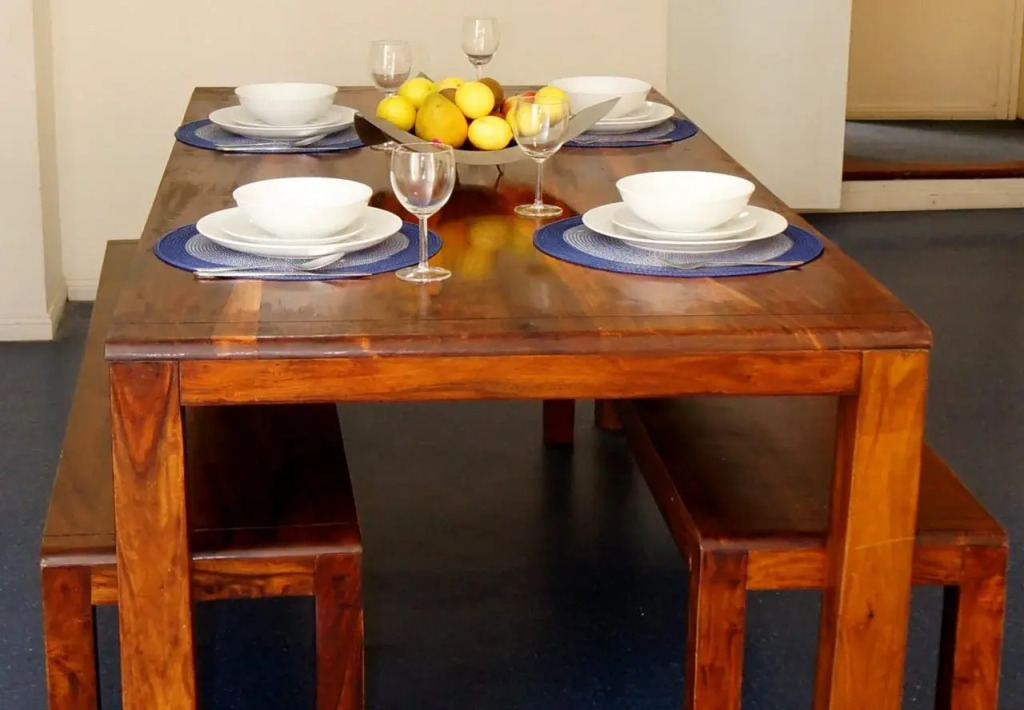 Ellies Guest House
