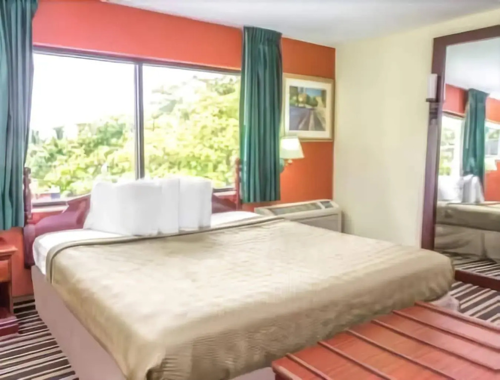 Ocean Reef Hotel