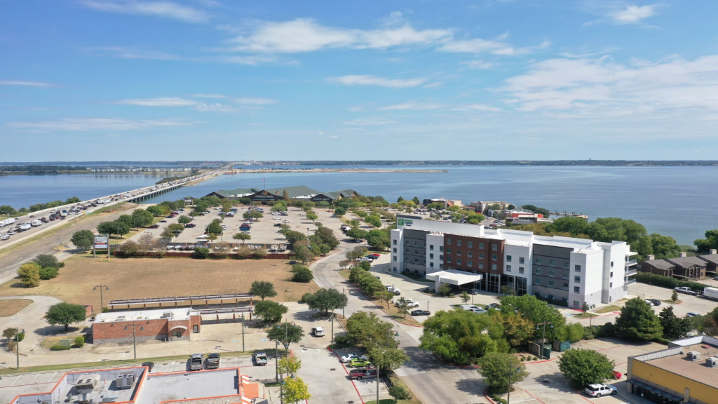 Holiday Inn Express & Suites Garland E - Lake Hubbard I30 by IHG