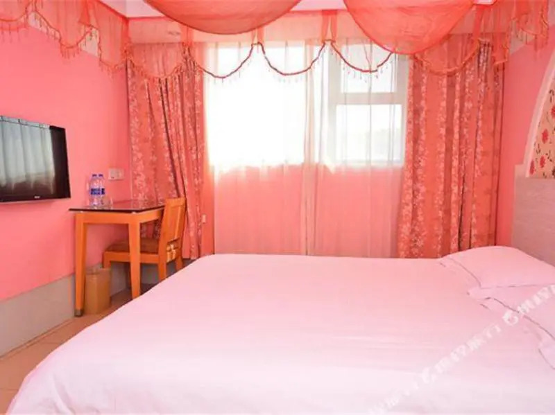 Yasi Luck 7 Inn (Yichang Yiling Square)