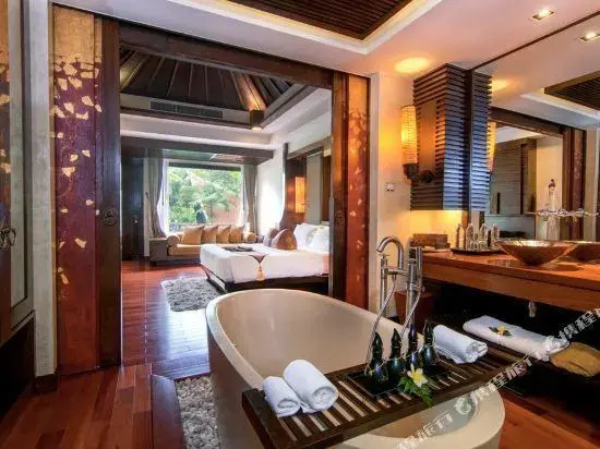 Marina Phuket Resort