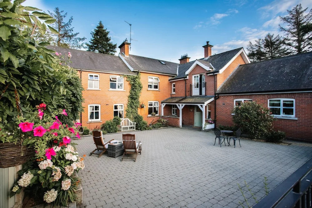 Lisnacurran Country House