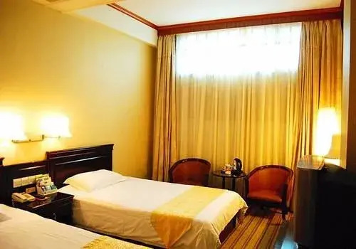 Huaxia Hotel