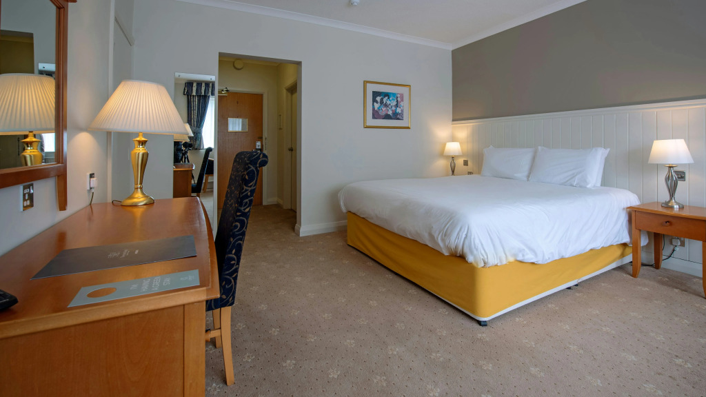 Tiverton Hotel Lounge & Venue