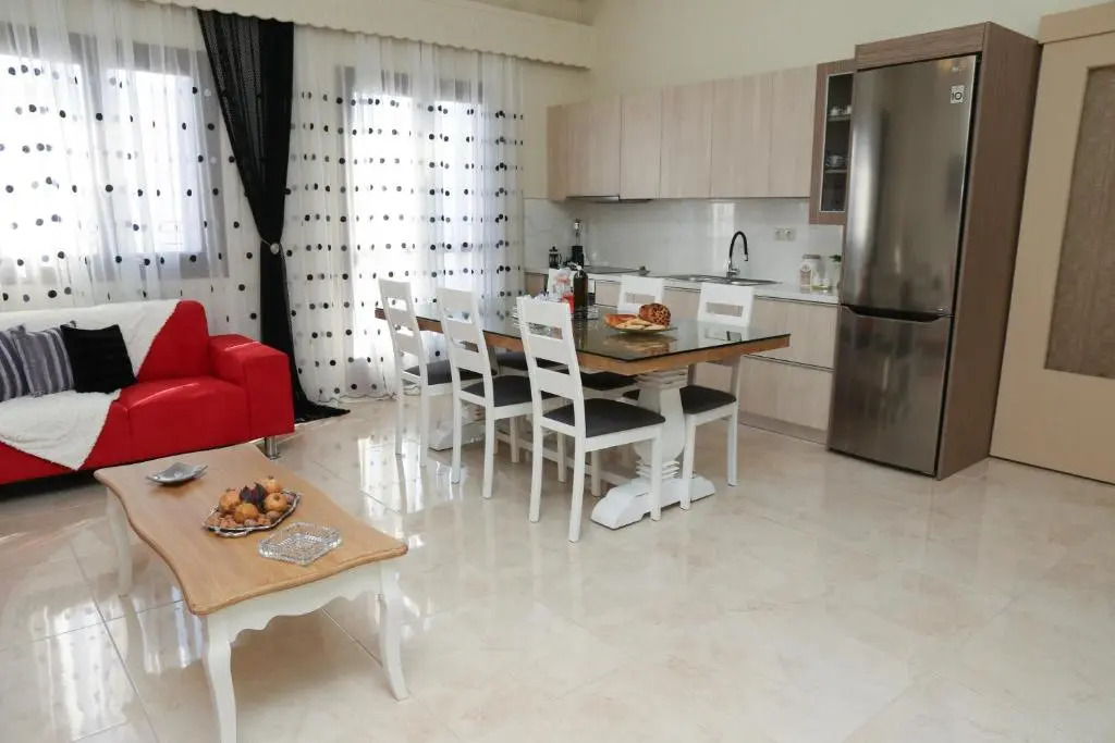 Chrysiida Apartment