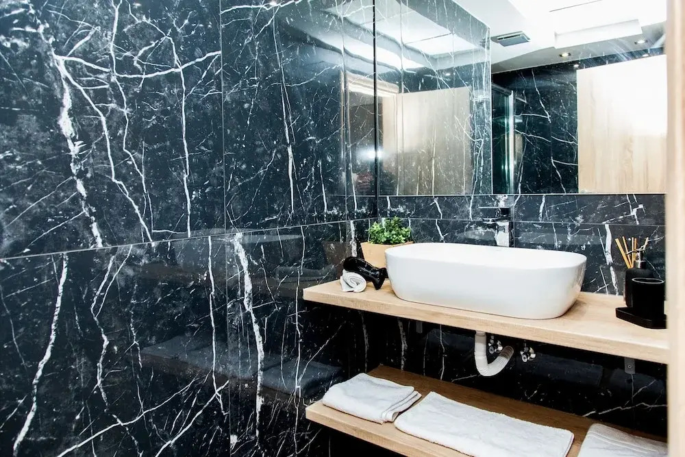 Contemporary chic in Central Athens