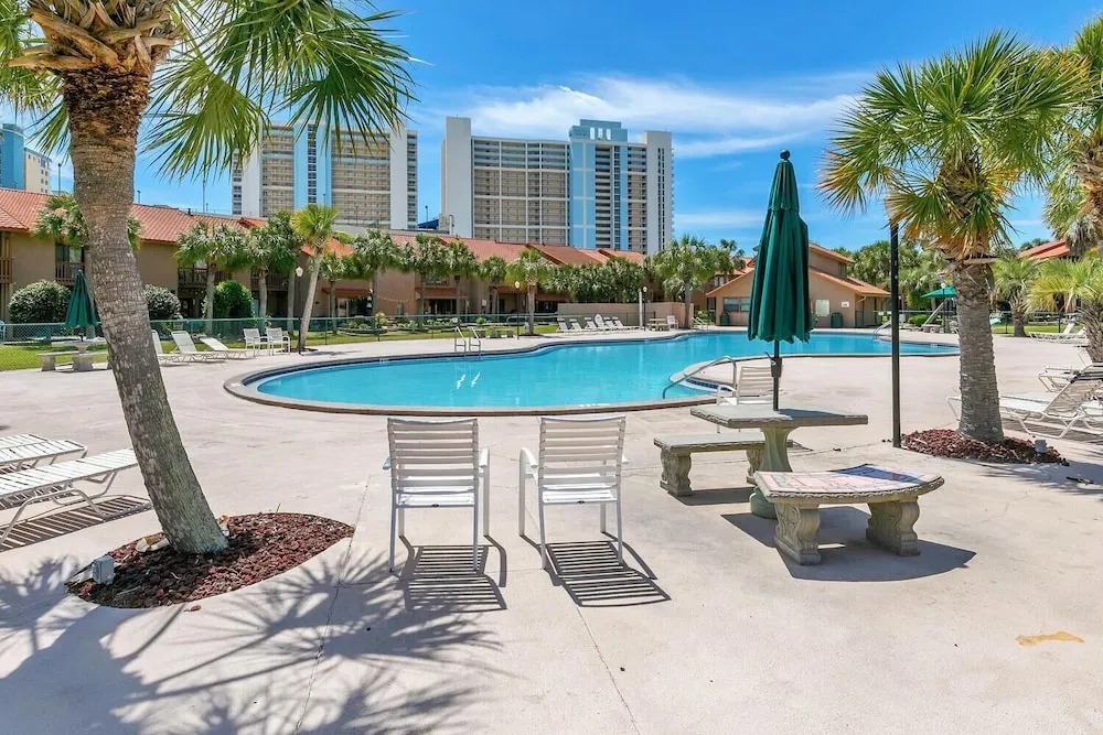 Gulf Highlands 229- St. Katherine Blvd