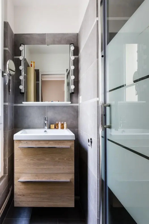 Family Stay Near Montparnasse