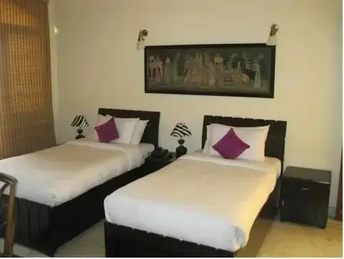 TIW Home Stay