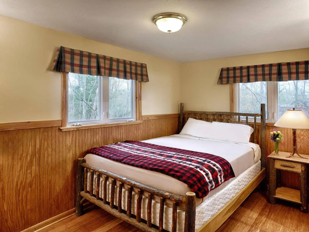 Punderson Manor Lodge and Conference Center