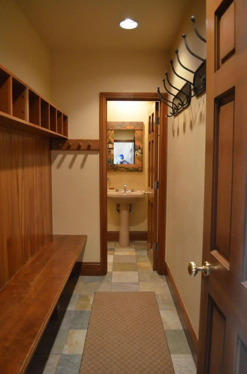 Plaza Lodge by Destination