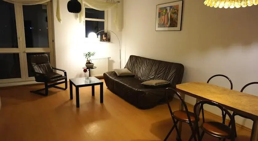 Króla Jana Top Booking