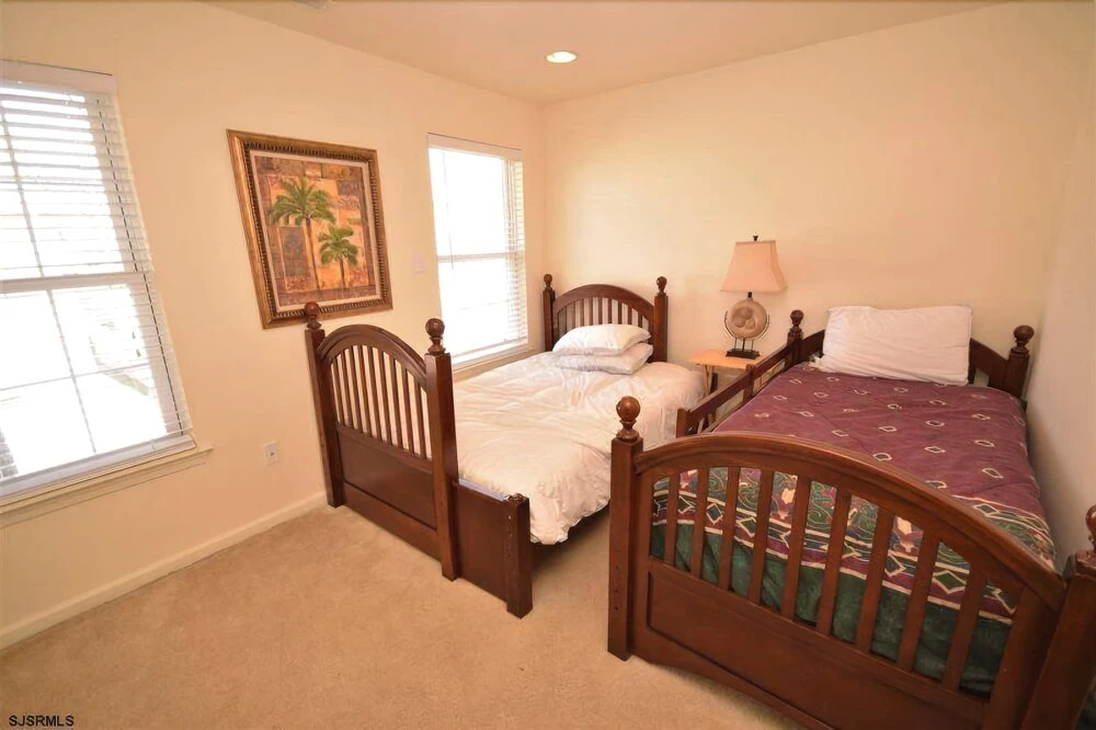 BR3512 Ocean Ave-4