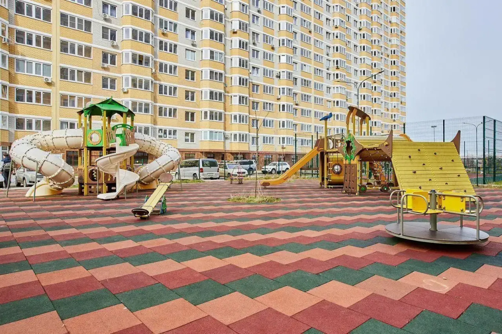 Апартаменты на улице Красных Партизан 1/4 к16